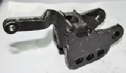 СЕРЬГА 85-4605330 ЦЕНТР.ТЯГИ МТЗ-1221